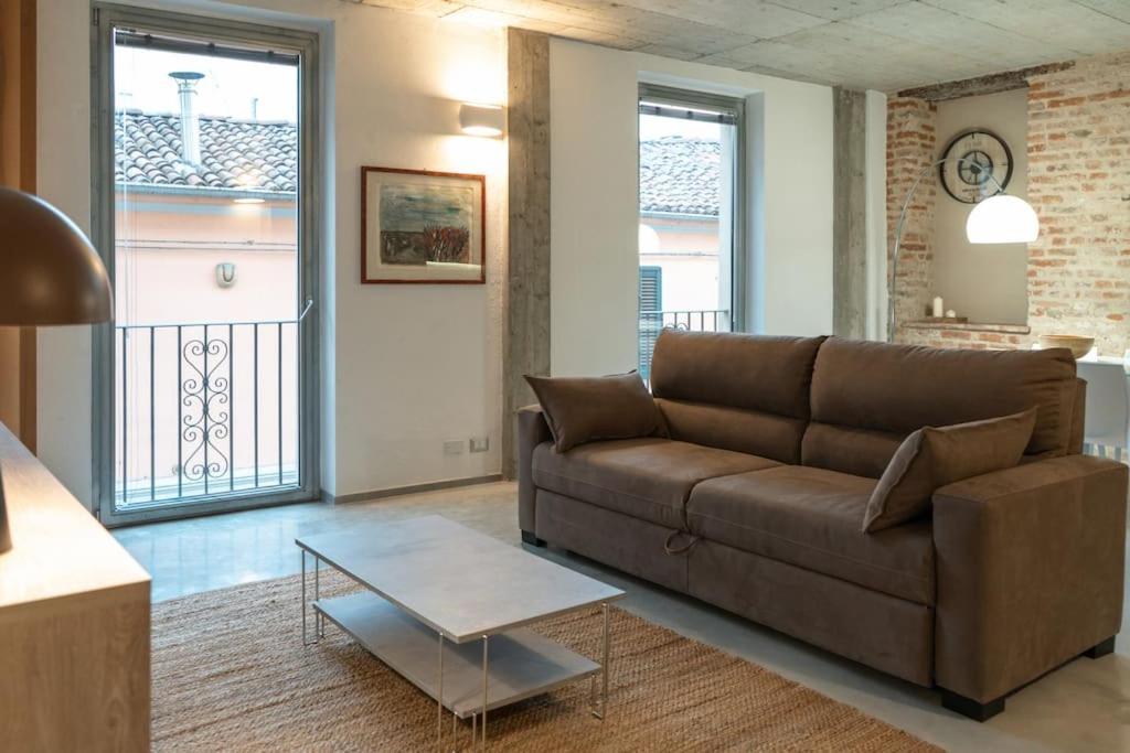 Centro Storico Recinto Dei Nobili 1 - Private Parking Apartment Asti Exterior photo